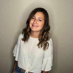 Meet your Posher, Maci